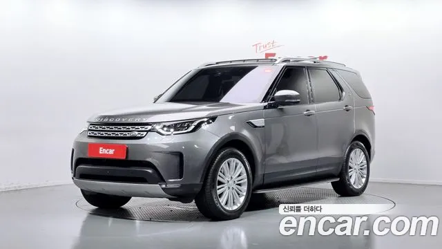 Land Rover Discovery 5 3.0 TD6 HSE