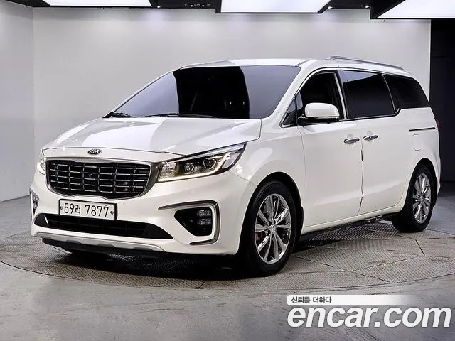 Kia The New Carnival 9 Noblesse