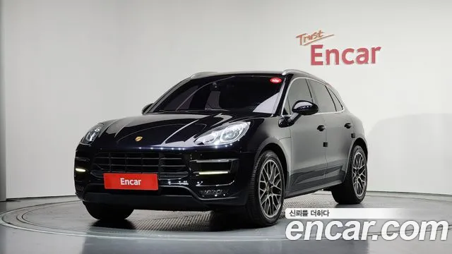 Porsche Macan 3.6 Turbo 95B