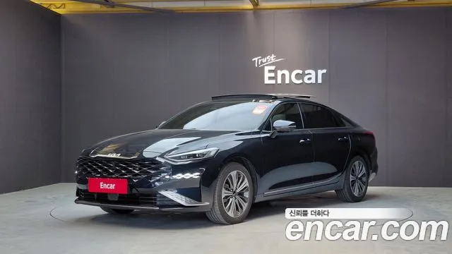 Kia K8 Hybrid Signature