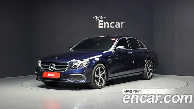 Mercedes-Benz E- W213 E250