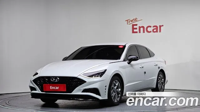 Hyundai Sonata (DN8) 2.0 Premium