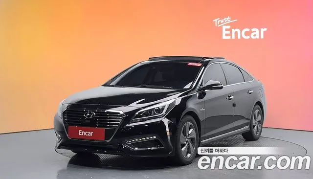 Hyundai LF Sonata Hybrid 2.0 HEV Premium