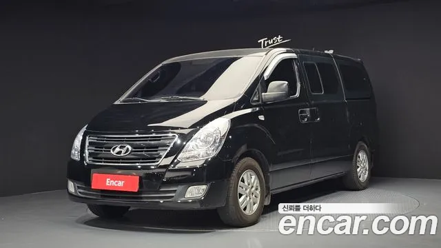 Hyundai Grand Starex 11