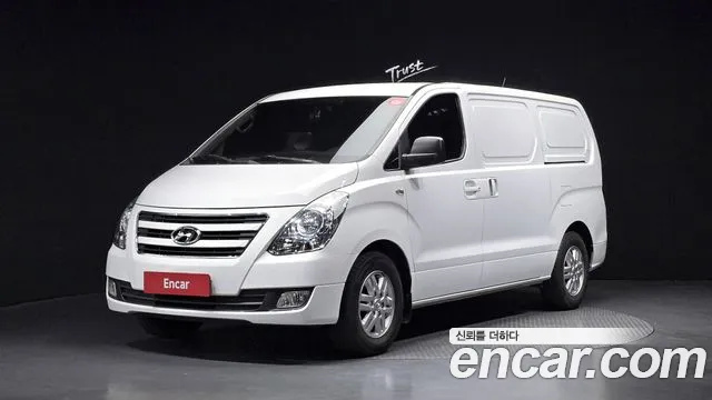 Hyundai Grand Starex 3