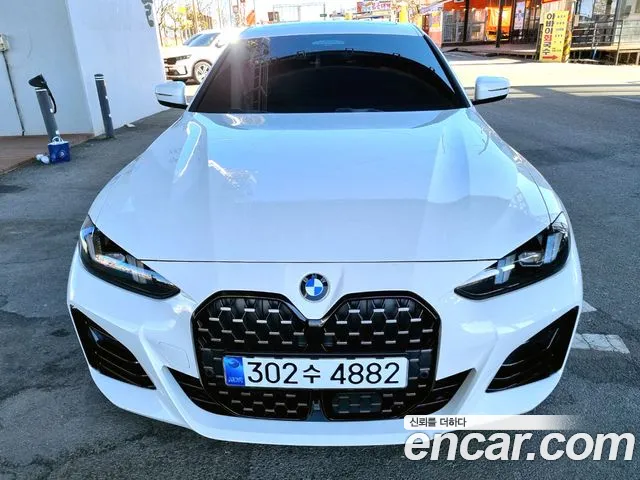 BMW 4 (G22) 420i M