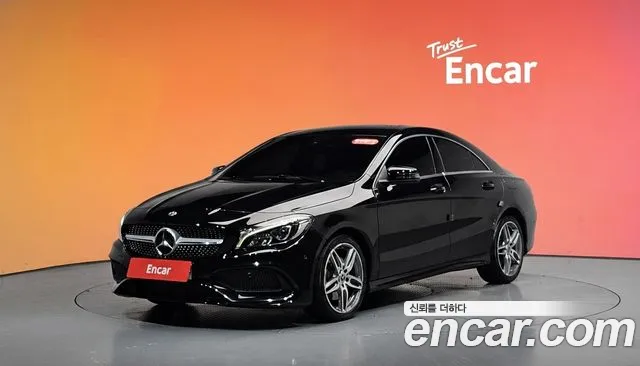Mercedes-Benz CLA- C117 CLA220 AMG Line