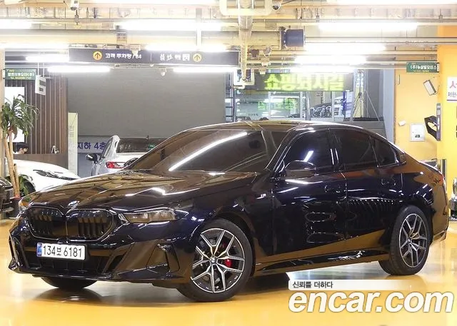 BMW 5 (G60) 520i