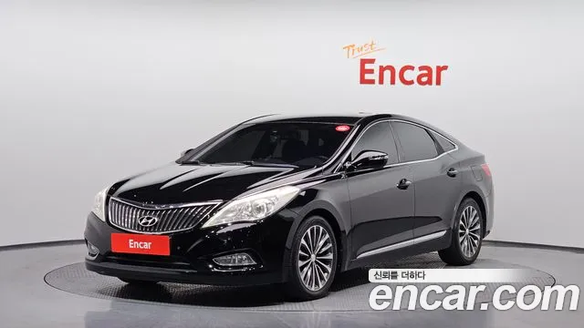 Hyundai Grandeur HG HG240