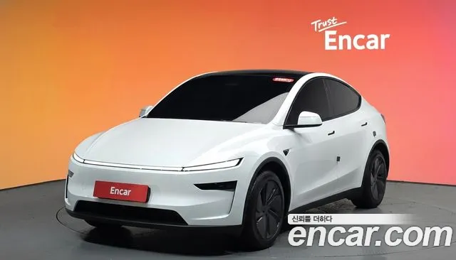 Tesla Y RWD