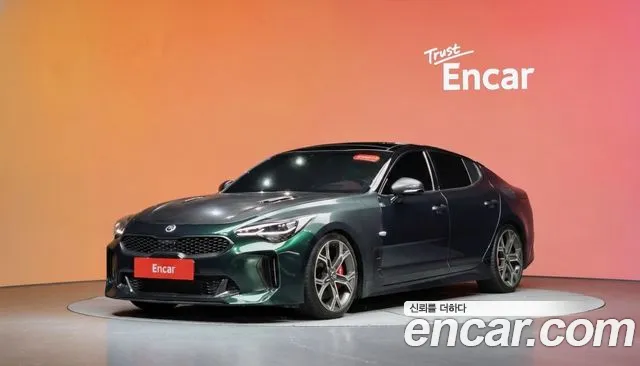 Kia Stinger 3.3 Turbo AWD GT