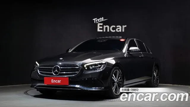 Mercedes-Benz E- W213 E250