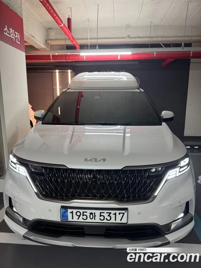 Kia Carnival 4 Gasoline 7 Signature