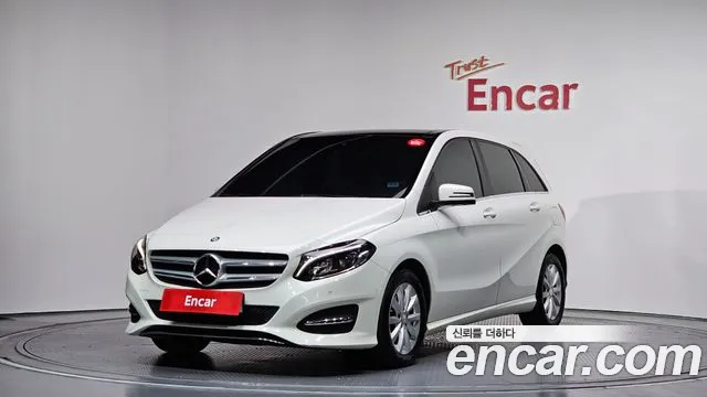 Mercedes-Benz B- W246 B200 d