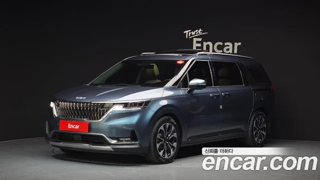 Kia Carnival 4 Gasoline 7 Signature