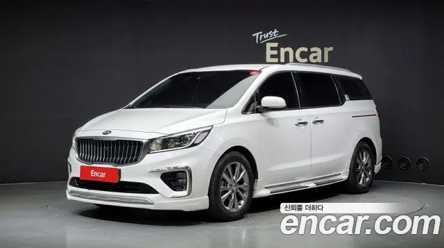 Kia The New Carnival 9 Noblesse