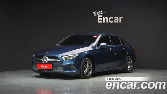 Mercedes-Benz A- W177 A220