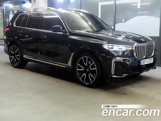 BMW X7 (G07) xDrive 40i M 6