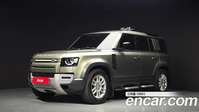 Land Rover Defender (L663) 110 D240 S