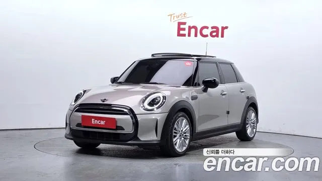 MINI Cooper 5 3