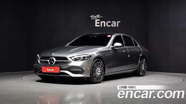 Mercedes-Benz C- W206 C200 4MATIC