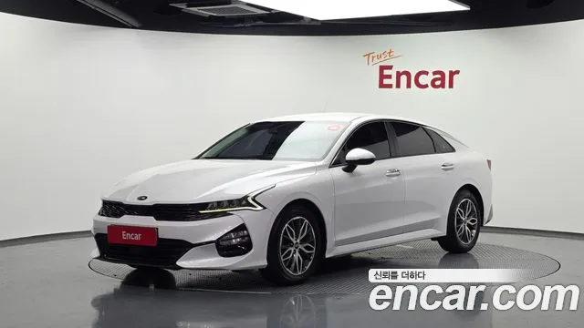 Kia K5 III 2.0