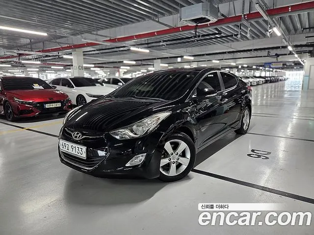 Hyundai Avante MD M16 GDI