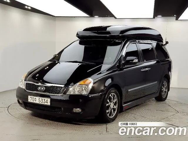 Kia Carnival R Carnival GLX Premium