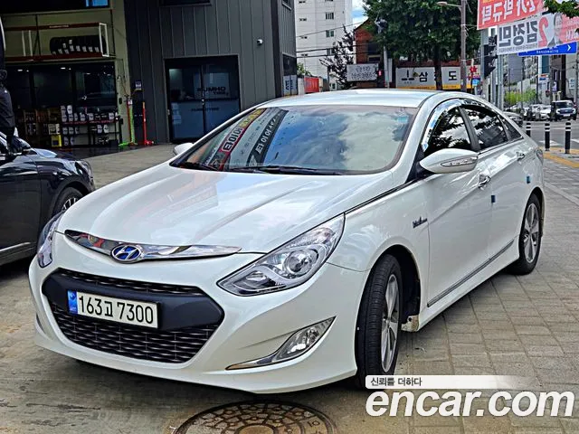 Hyundai Sonata Hybrid 2.0