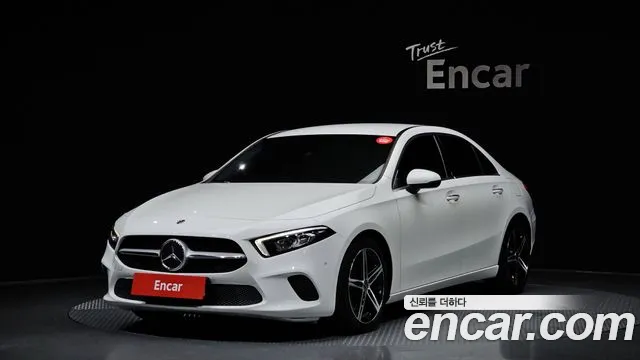 Mercedes-Benz A- W177 A250 4MATIC