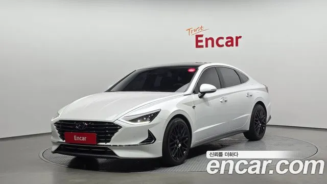 Hyundai Sonata (DN8) 2.0 Premium