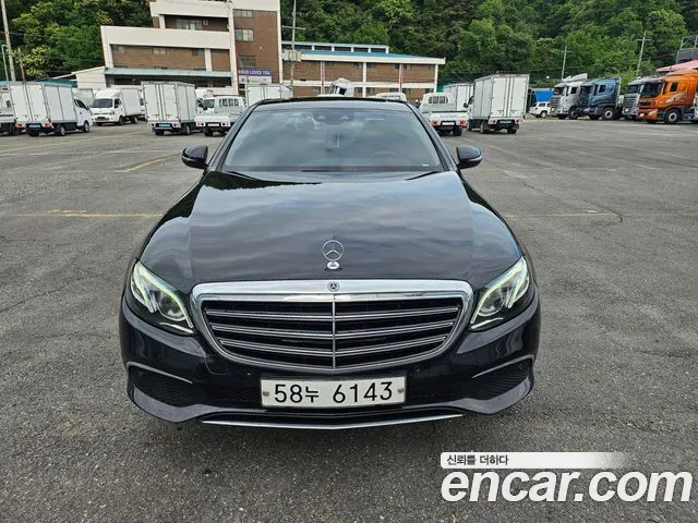 Mercedes-Benz E- W213 E220d 4MATIC Exclusive