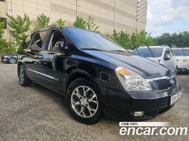 Kia Carnival R Carnival GLX