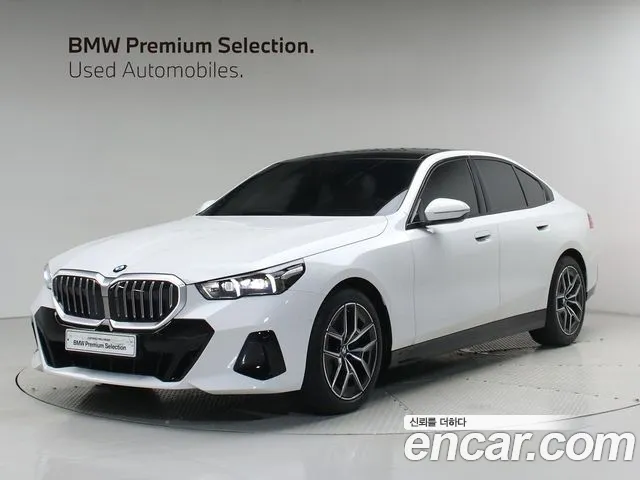 BMW 5 (G60) 520i M