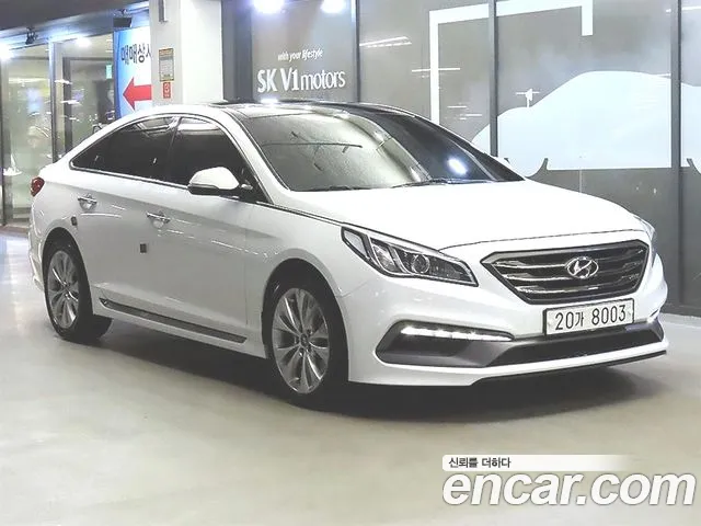Hyundai LF Sonata 2.0 Turbo