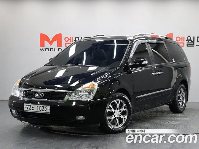 Kia Carnival R Carnival GLX Premium