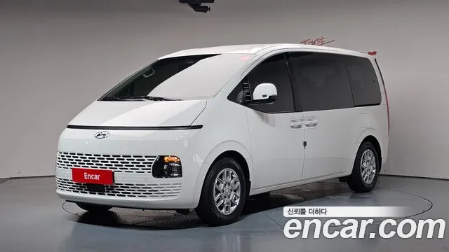 Hyundai Staria 11