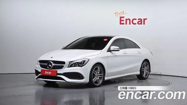 Mercedes-Benz CLA- C117 CLA220 AMG Line