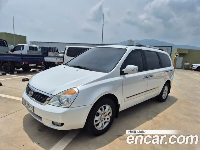 Kia Carnival R Carnival GLX