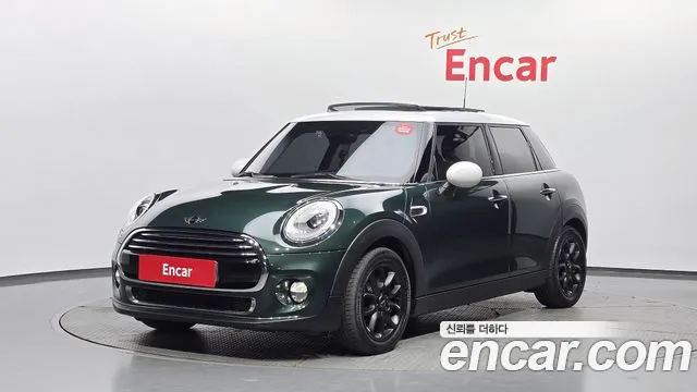 MINI Cooper D 5 HIGH 3