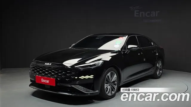 Kia K8 Hybrid Noblesse