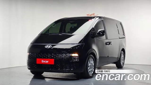 Hyundai Staria 5
