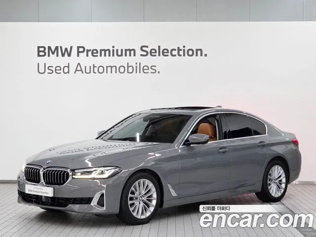 BMW 5 (G30) 520i