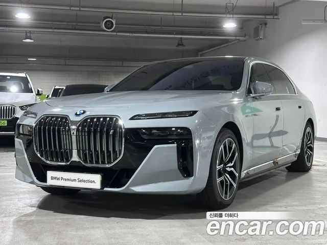 BMW i7 (G70) eDrive 50 M