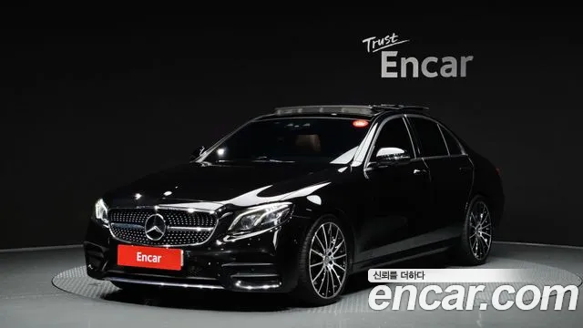 Mercedes-Benz E- W213 E300 4MATIC AMG Line