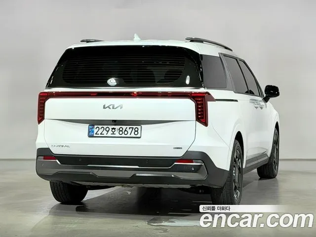 Kia The New Carnival 4 HEV 9 Noblesse