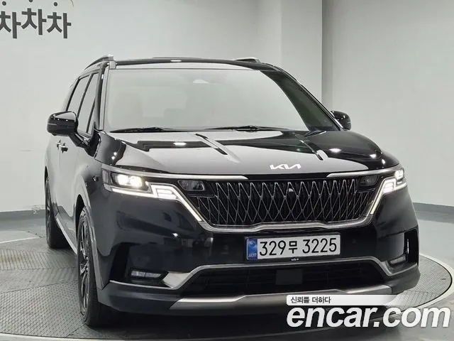 Kia Carnival 4 Gasoline 9 Signature