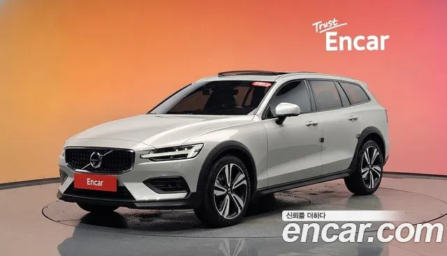 Volvo V60 2 B5 AWD