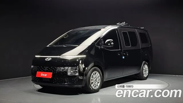 Hyundai Staria 5