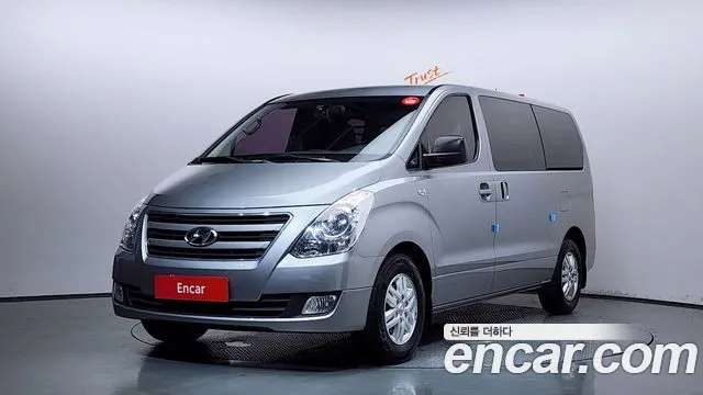 Hyundai Grand Starex 3